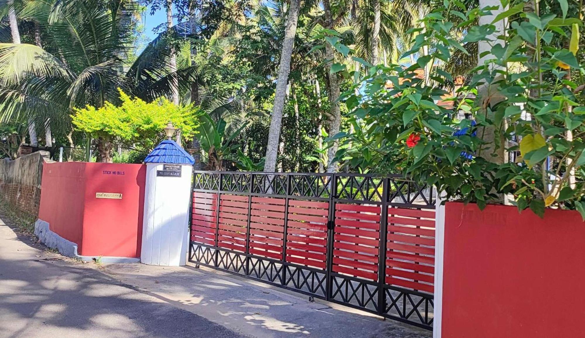 Indeevaram Apartments Kovalam Exterior foto