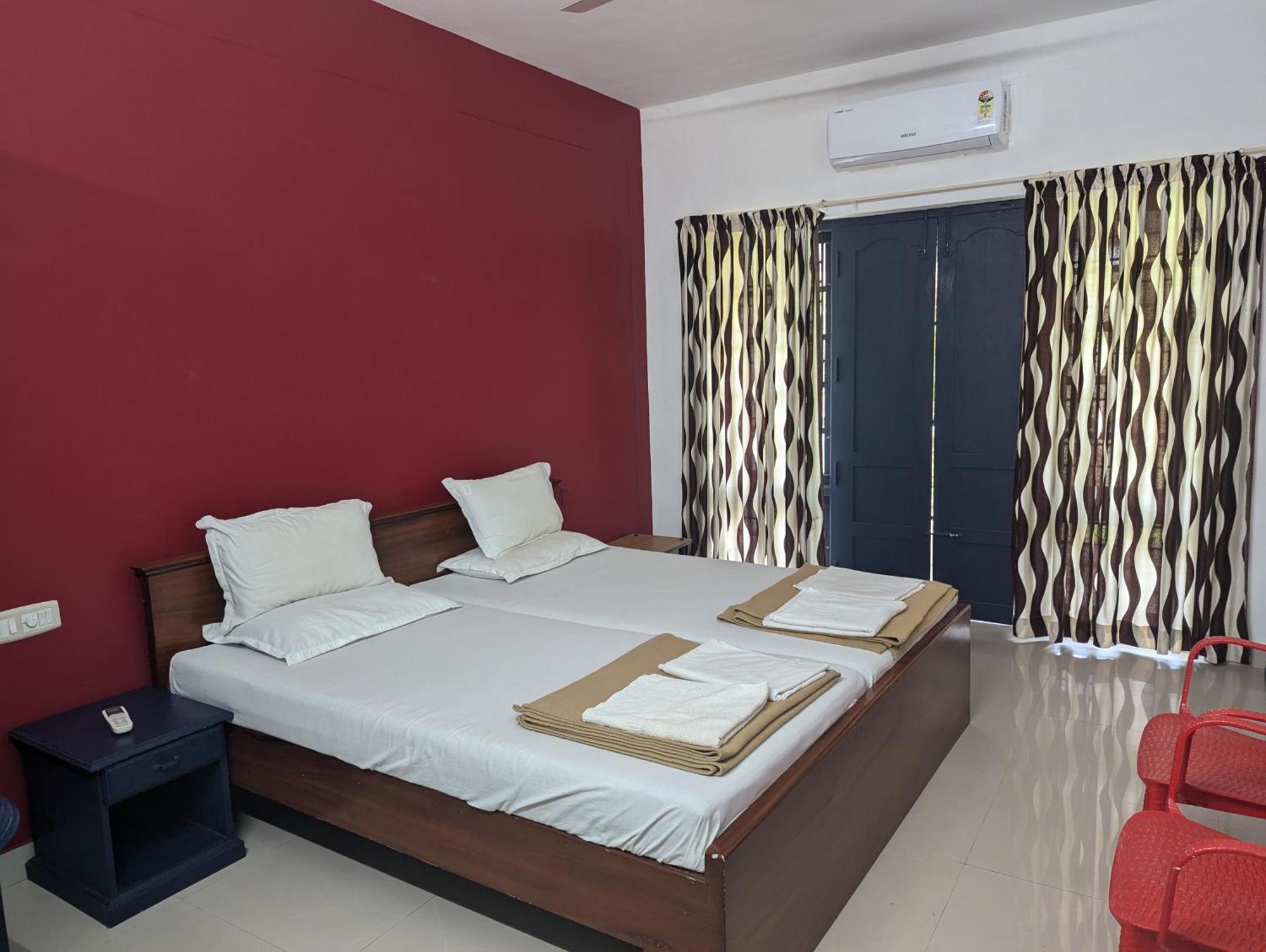Indeevaram Apartments Kovalam Exterior foto