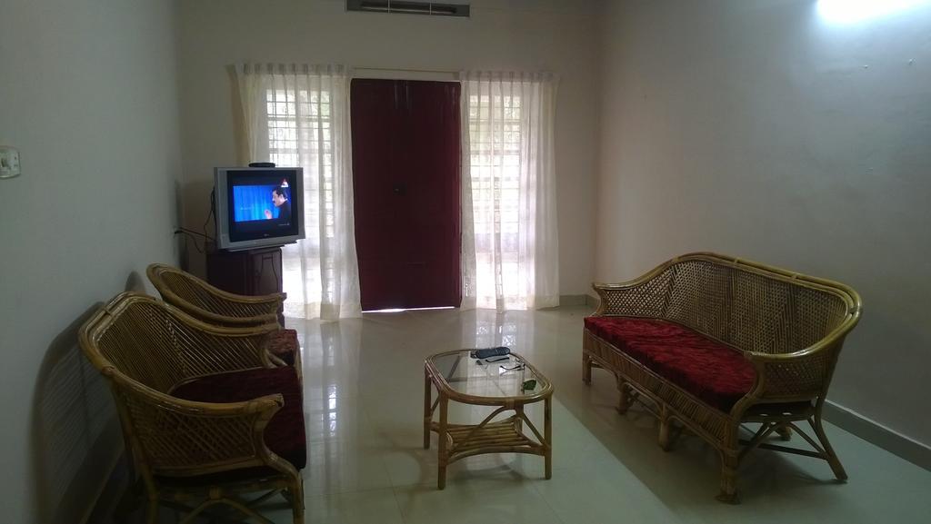 Indeevaram Apartments Kovalam Zimmer foto